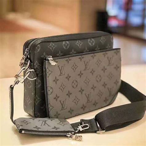 louis vuitton mannen tas prijs|louis vuitton handbags men.